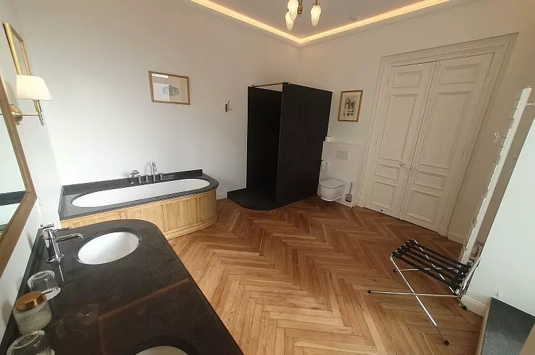 Chateau Classic SouthWest - Location villa de luxe - Provence / Cote d Azur / Mediterran. - ChicVillas - 16