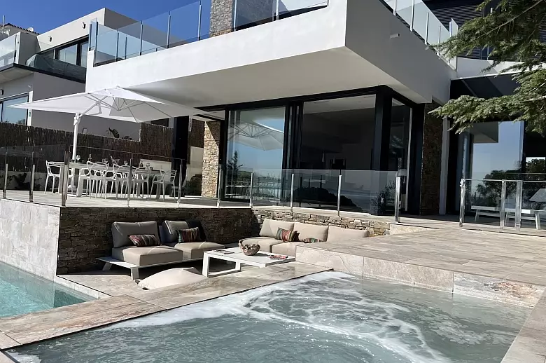 Modern Costa Brava - Location villa de luxe - Catalogne - ChicVillas - 3